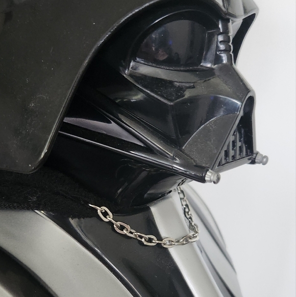 ⚔️ Star Wars Darth Vader Action Figure – 31” Tall Display Piece • Classic Design - Picture 8 of 11